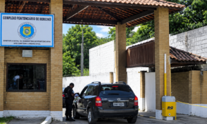 Preso tenta deixar cadeia em Bangu com alvará de soltura falso