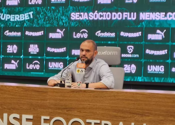Presidente do Fluminense promete vaga na Libertadores de 2027 após eliminação: “Vamos estar lá”